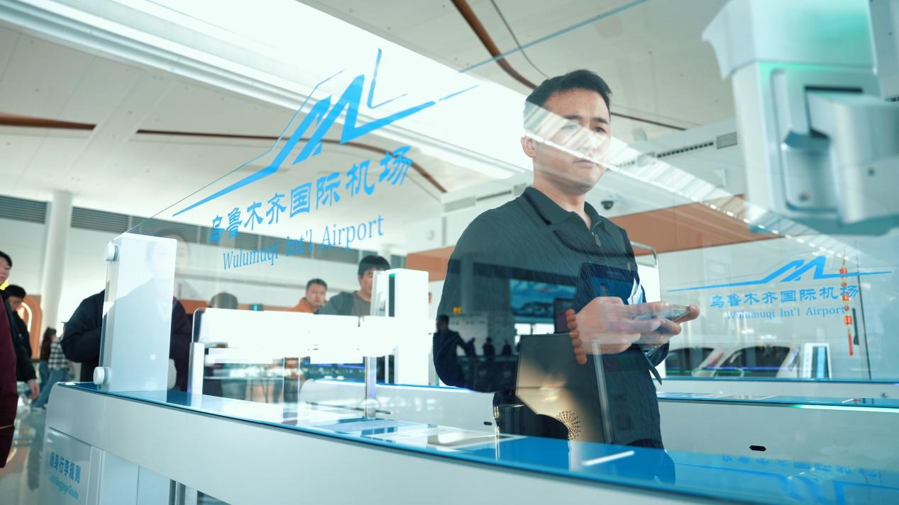 共绘AI+民航新蓝图中国电子助力民航智能化落地见效(图1)