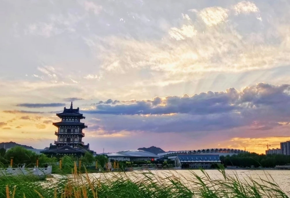 秋色漫染铜城市民游园赏景运动欢度中秋假期(图5)
