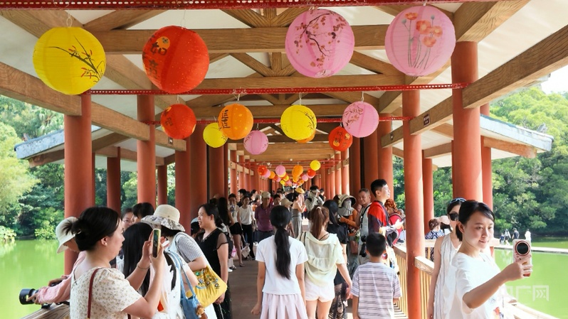 打卡“中国红”|赏山水、唱红歌、体验非遗假日文旅活力足(图4)