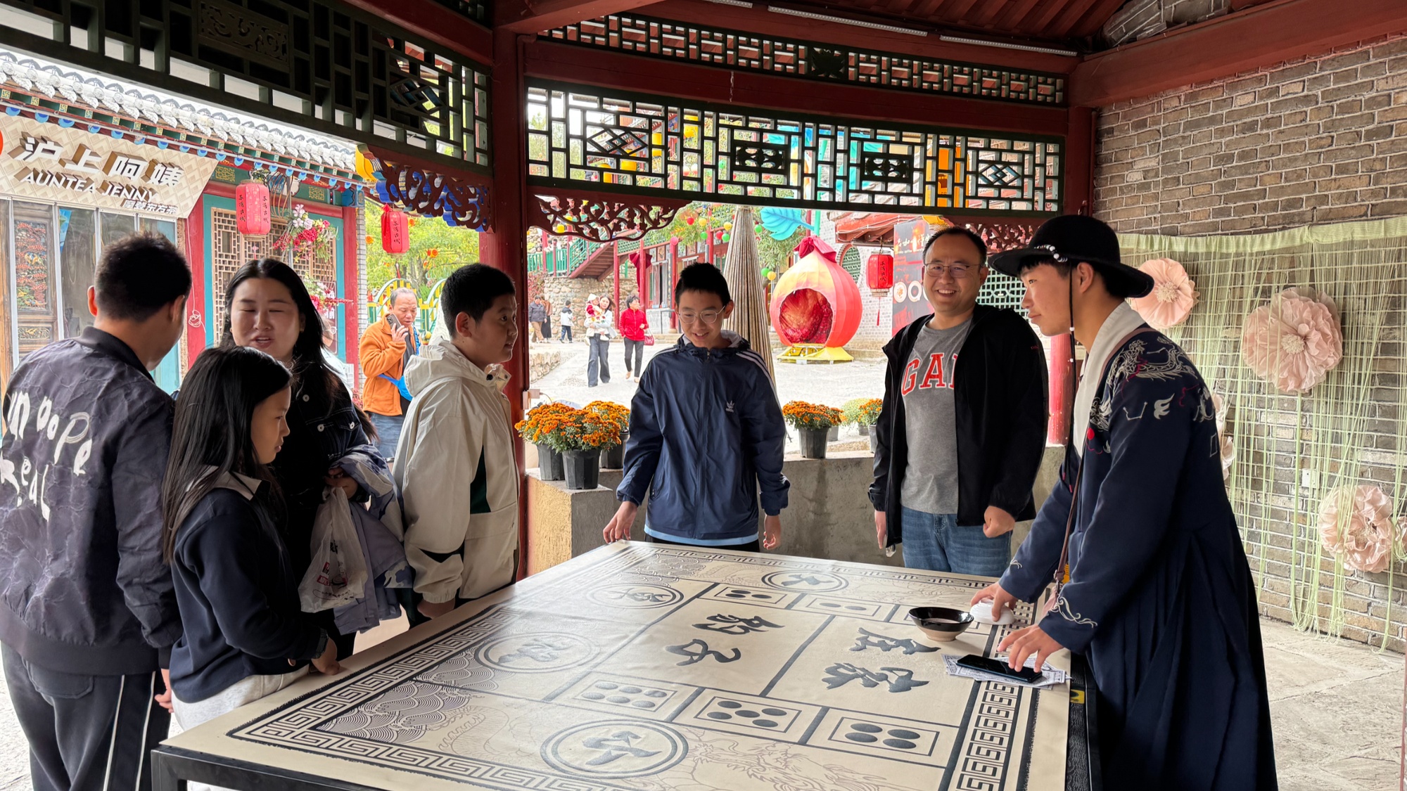 甘肃天水秦州区：文旅消费持续升温激活国庆假日经济(图3)