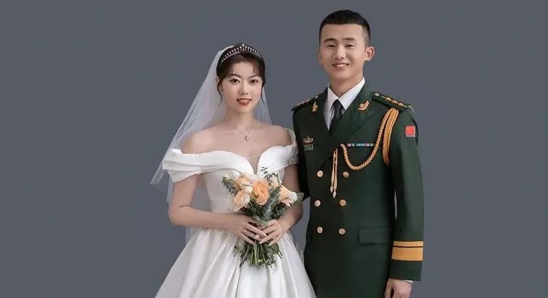 这12对军人结婚照都太好看啦!