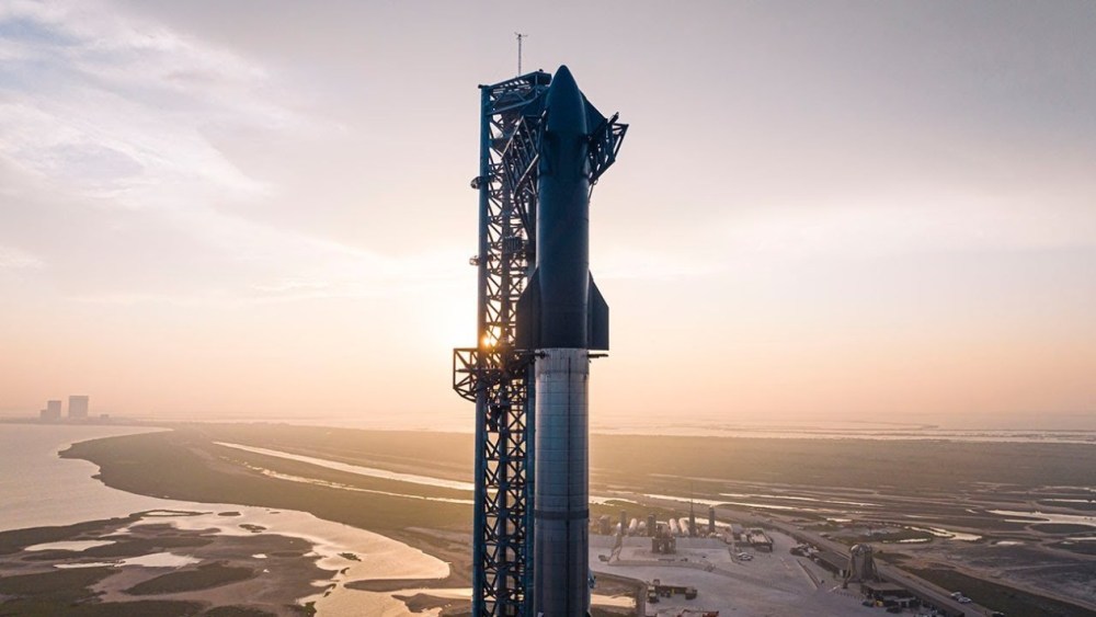 美国spacex公司取消星舟重型运载火箭首次轨道试飞