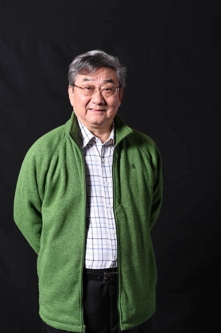 韩天衡当选西泠印社名誉社长并荣获终身成就奖