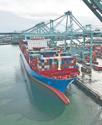 中美互利合作助力洛杉矶港快速发展