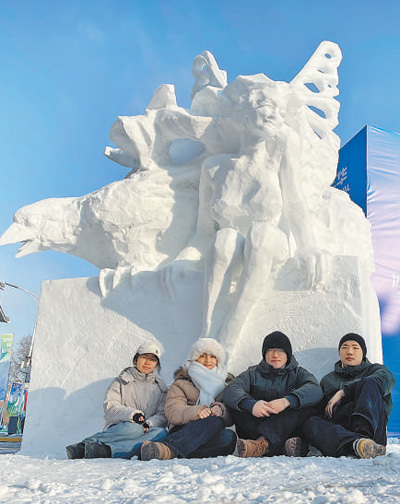 哈尔滨工程大学雪雕队：坚持源自热爱