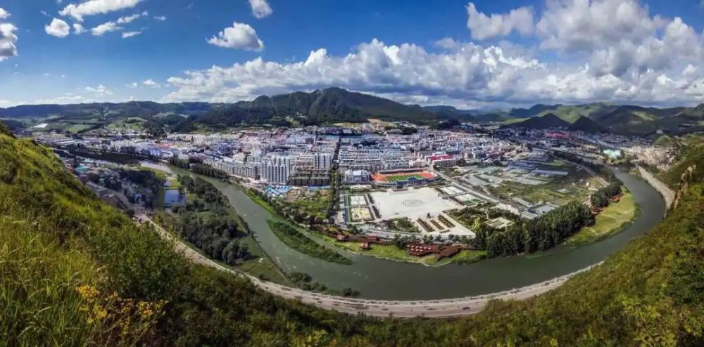 是吉林省中朝边境线最长的县份,是我国边境线上唯一与邻国省会城市零