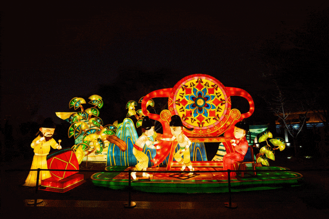 西安曲江新区三大灯会等你来