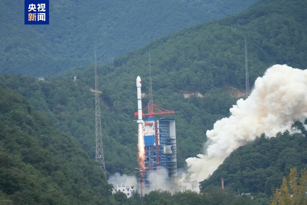 中国成功发射遥感四十三号03组卫星