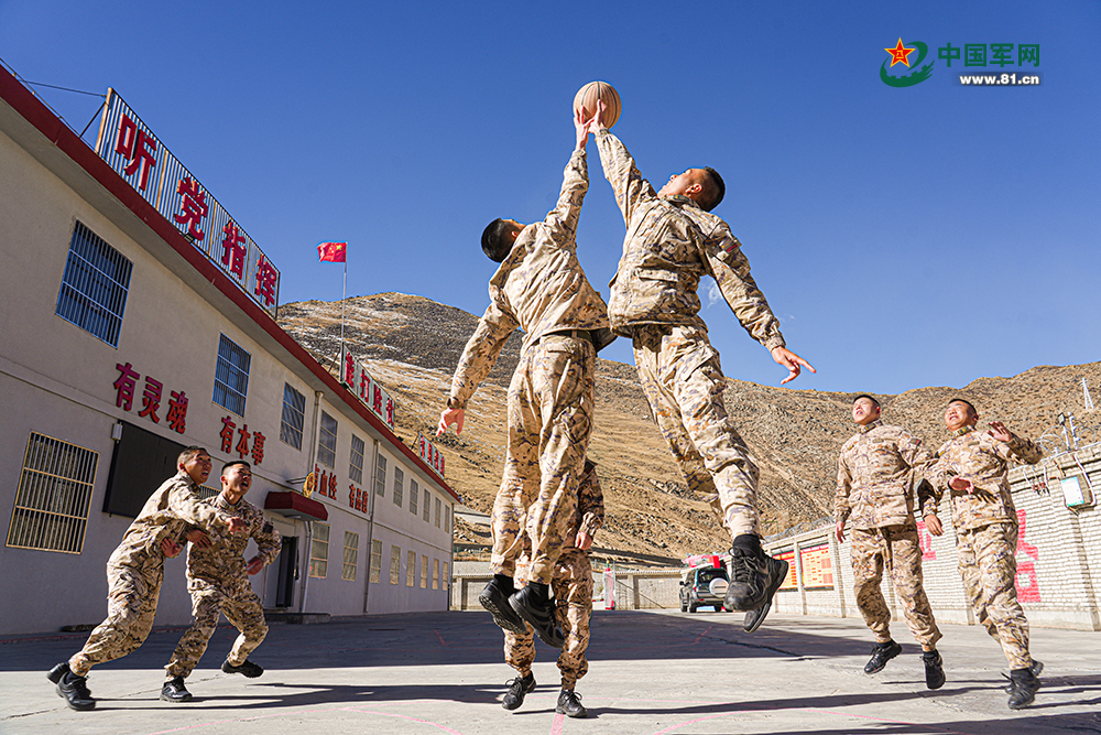 高原护路兵:守护天路,守望幸福_央广网
