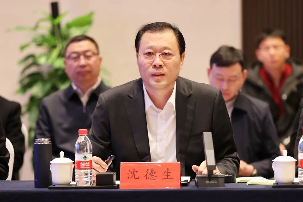 辽源市委书记沈德生会见联想集团副总裁许辉