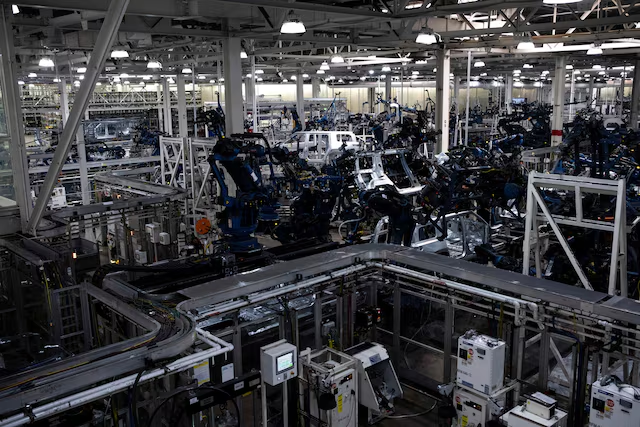 最新业内调查:特朗普的关税不会使供应链回流到美国(图2)