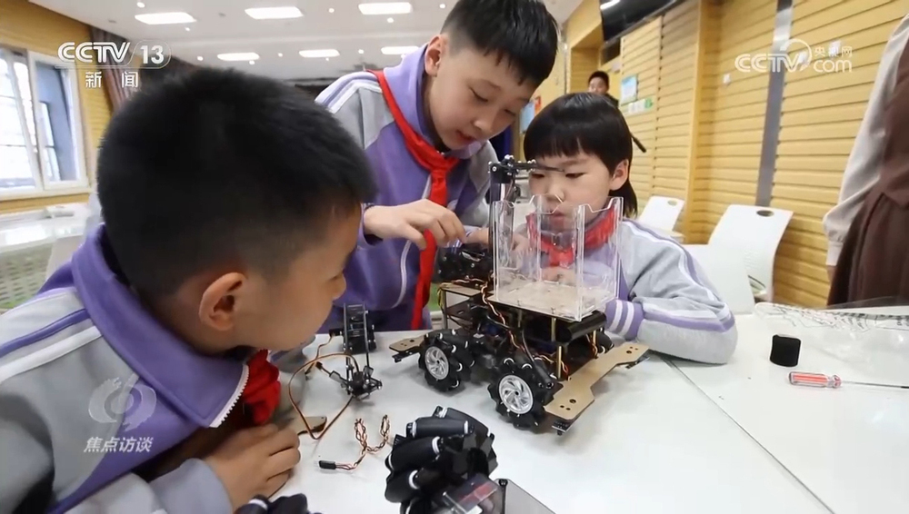 焦点访谈｜如何答好科学教育加法题？各地中小学创新探索(图11)
