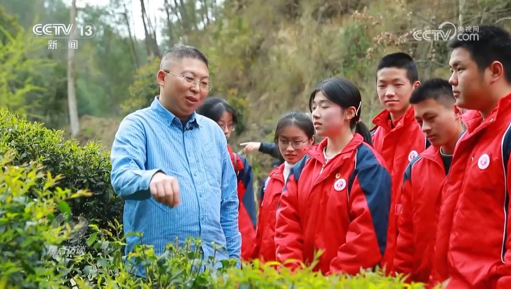 焦点访谈｜如何答好科学教育加法题？各地中小学创新探索(图4)