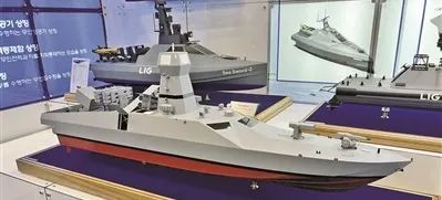 无人机航母能否开启“新海战时代”？  曹卫东：尽管具备独特优势但仍无法与传统航母相提并论