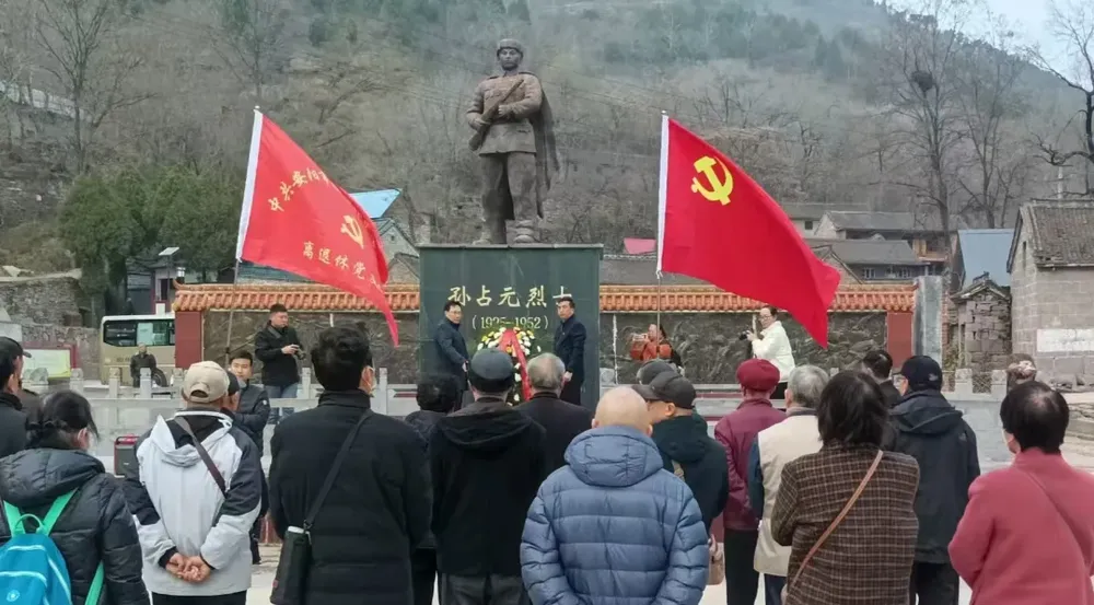 受阅战车上的那双皮鞋为什么这么火？后续揭秘！