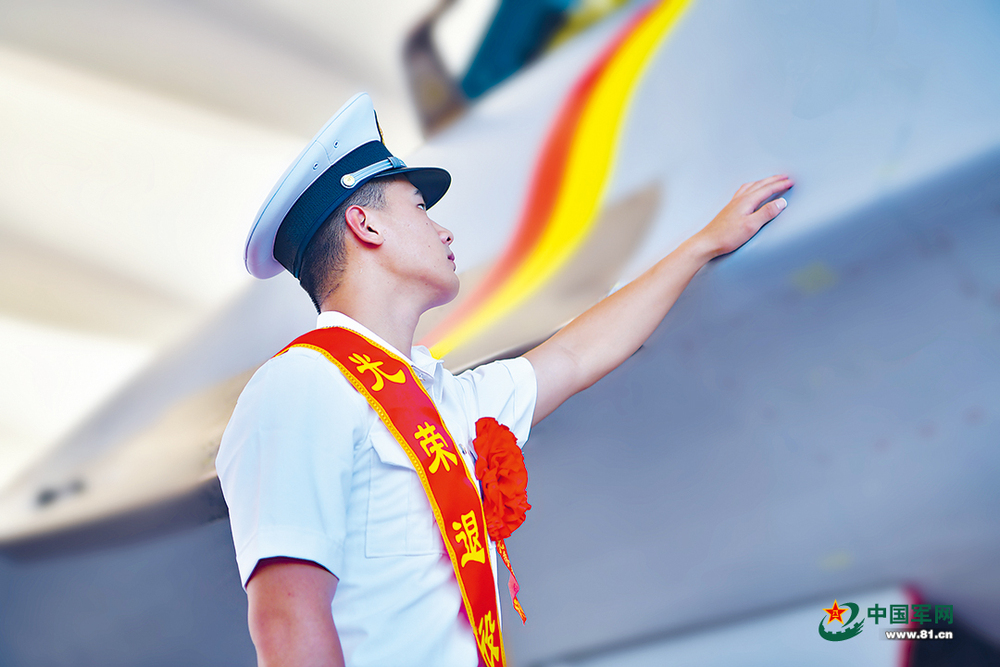 致敬老兵：圆满结束军旅生涯