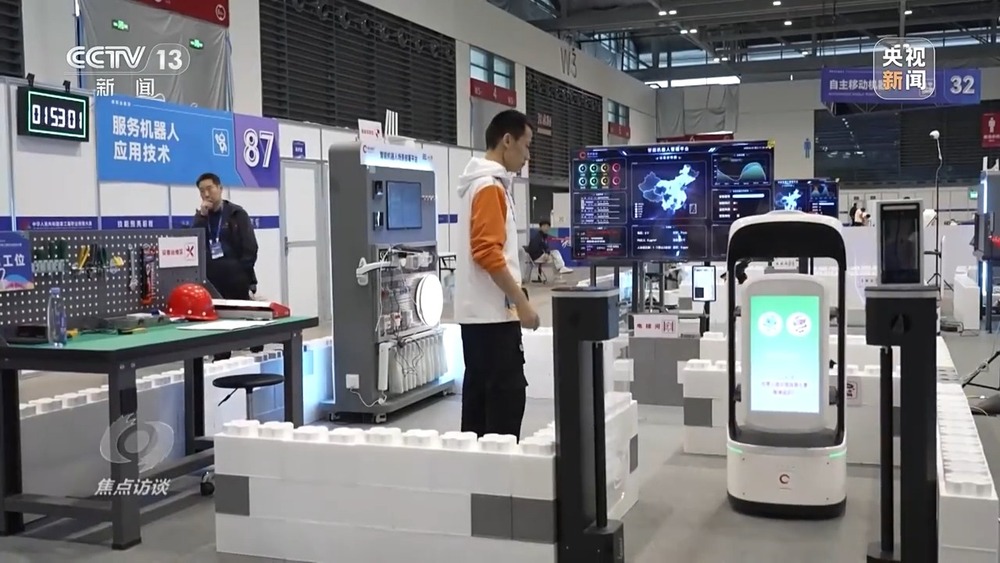 焦点访谈丨技能点亮未来看产业与人才如何双向奔赴(图11)