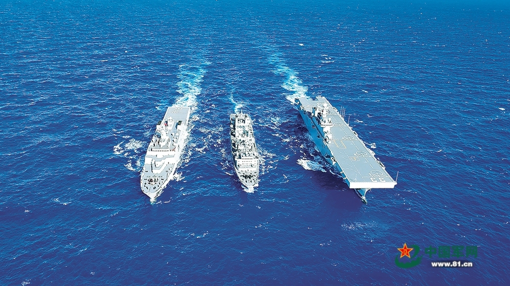 解放军和武警部队国庆节严阵以待