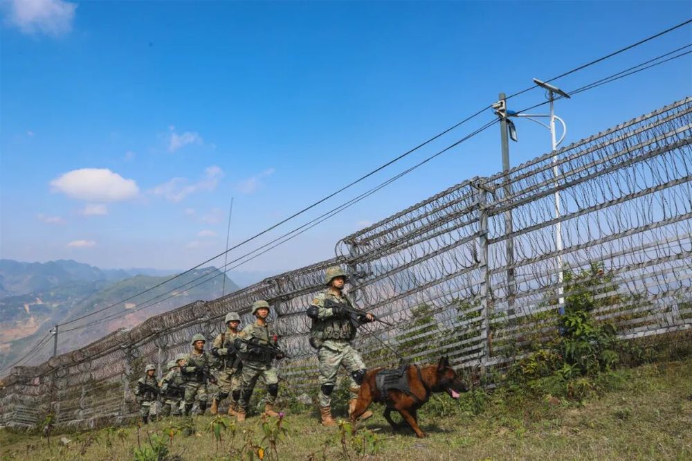 中国军人如何庆祝国庆？原来如此！