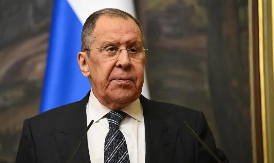 俄外长:第三国在阿境内设军设施不可接受