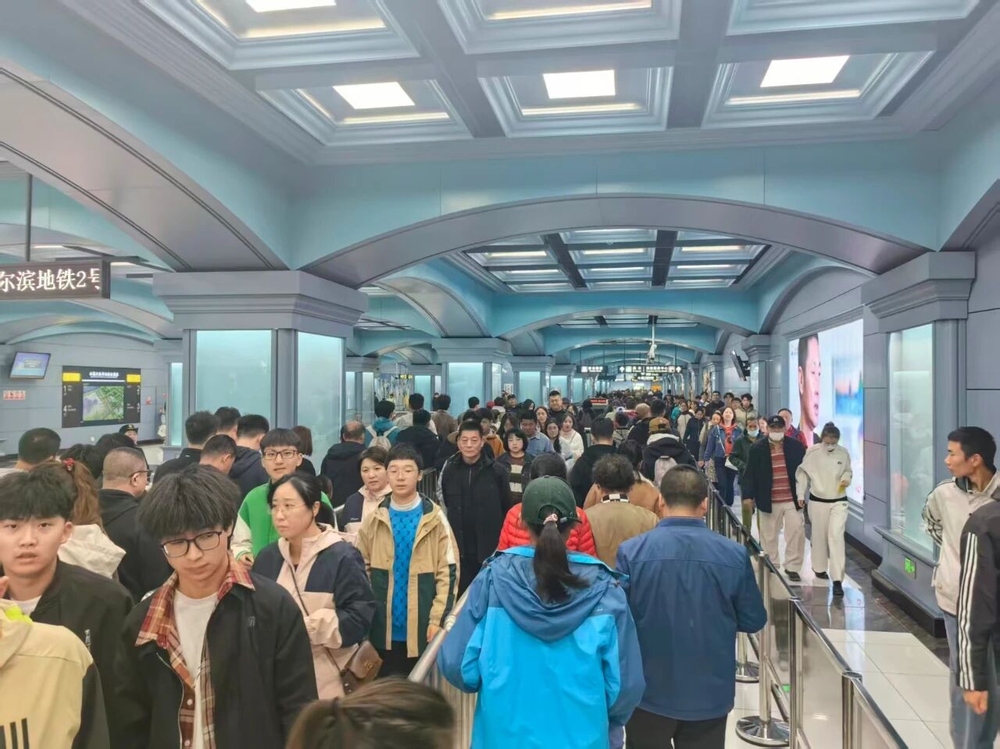 第三季度哈尔滨地铁客运量排名全国第二!_央广网