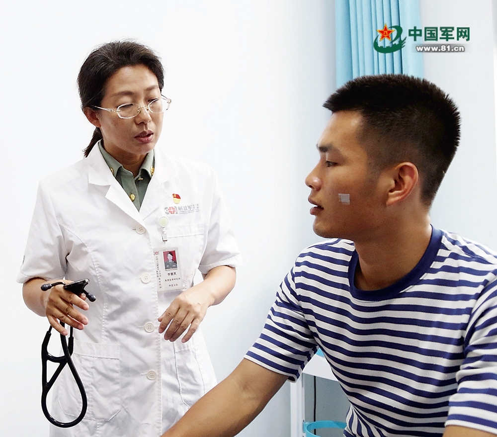 最美新时代革命军人风采——李慧灵：“你守护祖国，我守护你”