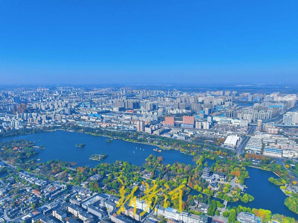 һļ ȪڝحL(fng)Ȫ{ όֱMȾˮһɫ