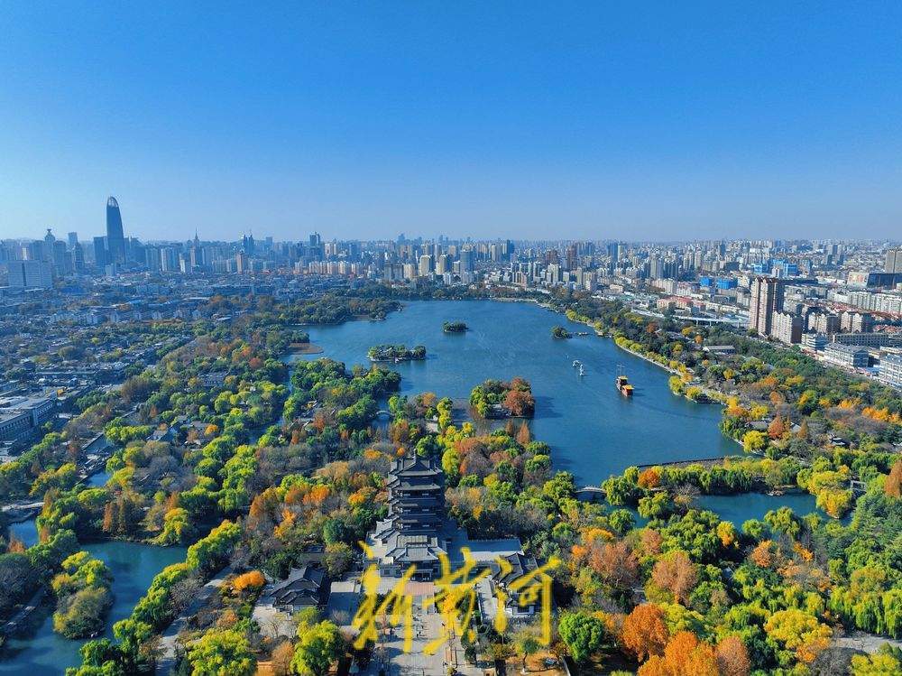 һļ ȪڝحL(fng)Ȫ{ όֱMȾˮһɫ