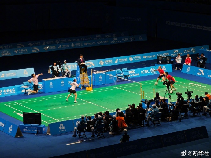雅思组合全运会羽毛球混双夺冠