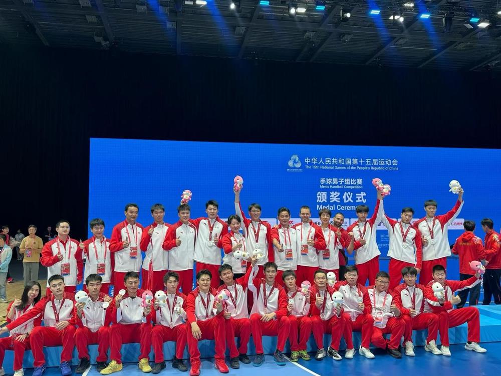 安徽体育运动职业技术学院师生在第十五届全运会书写体教篇章(图5)