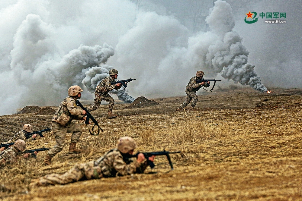 “兄弟连”共栽“并蒂花”，两个荣誉连队携手共进传佳话