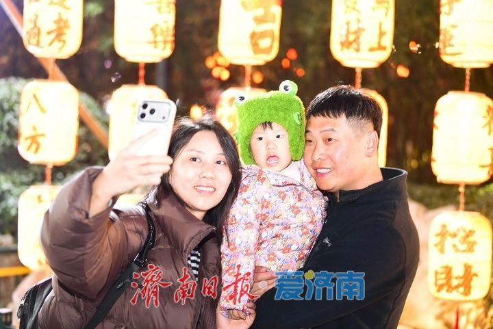 �ƻ�����ζŨ�������е�45�����µ�һȪӭ�����ƻ����������