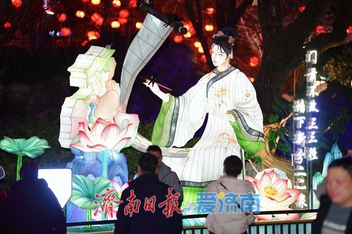 �ƻ�����ζŨ�������е�45�����µ�һȪӭ�����ƻ����������