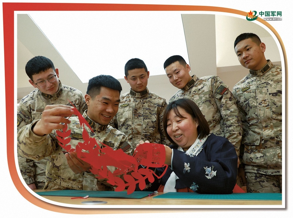 新春同欢庆畅叙鱼水情(图2)