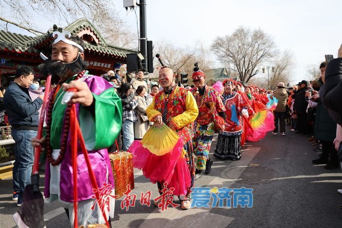 泉城年味拉满!济南春节特色展演引八方来客