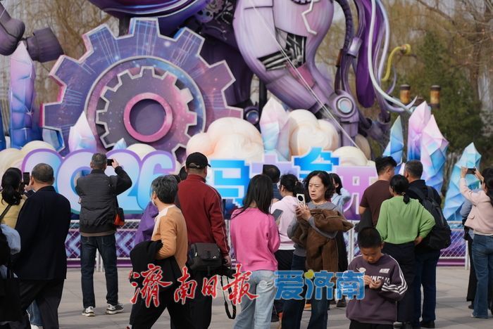 ��Ȫ���ڼ��Ϲ�����ح������ζ������Ȫ���´�