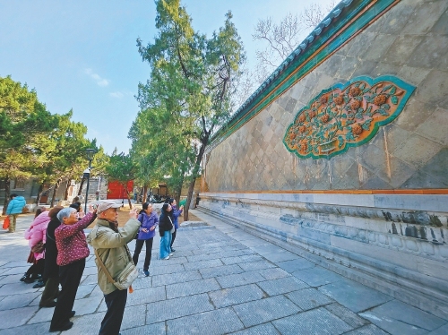 ��(j��)�ϣ��ڳ��е�һ�� ��׽�������C