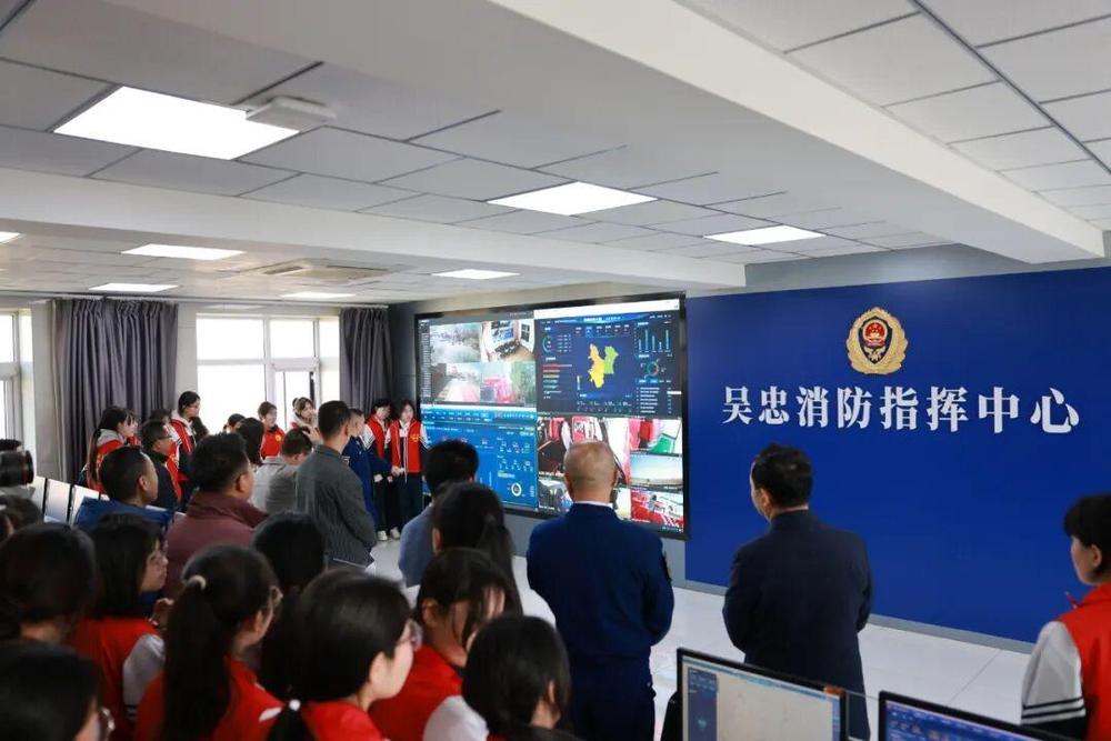 送安全进校园 宁夏各地消防队伍开展“开学第一课”