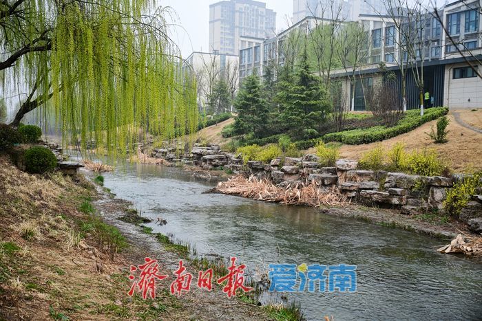 һ���ļ� Ȫ�ڼ��ϣ���ɽ���ϴ����� ���������ɫ��