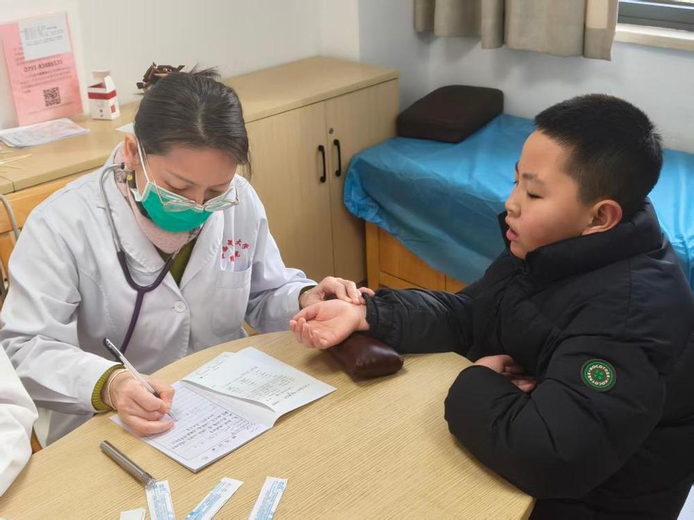 “敏娃”家庭必备：过敏季运动指南(图6)