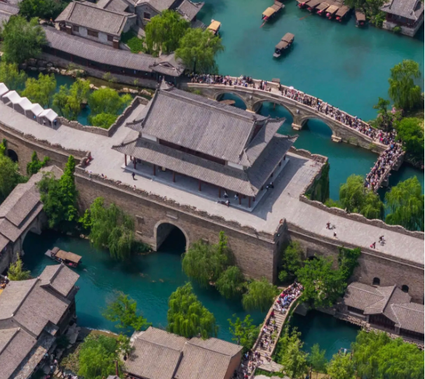 ��������Բ���չ٣�����30���ص��⾰���ۼƽӴ��οͳ�179���˴�