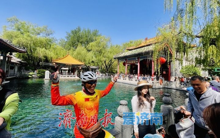 һ���ļ� Ȫ�ڼ���ح����ʱ�ڴ����� ��ͻȪ�Ͽ���ӿ