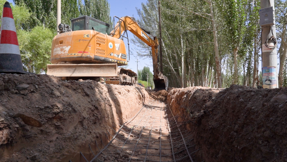 伽师：路网升级惠民生 铺就乡村振兴“幸福路”(图2)