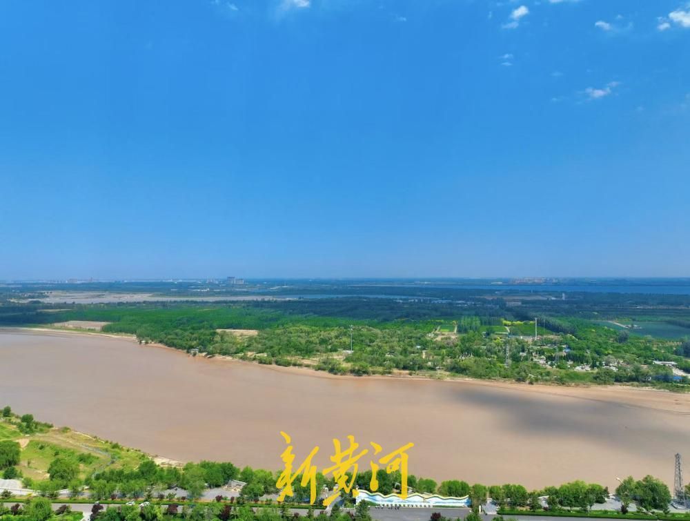 ��紵��Ȫ���������ϻƺ�֮��ˮ��һɫ���续