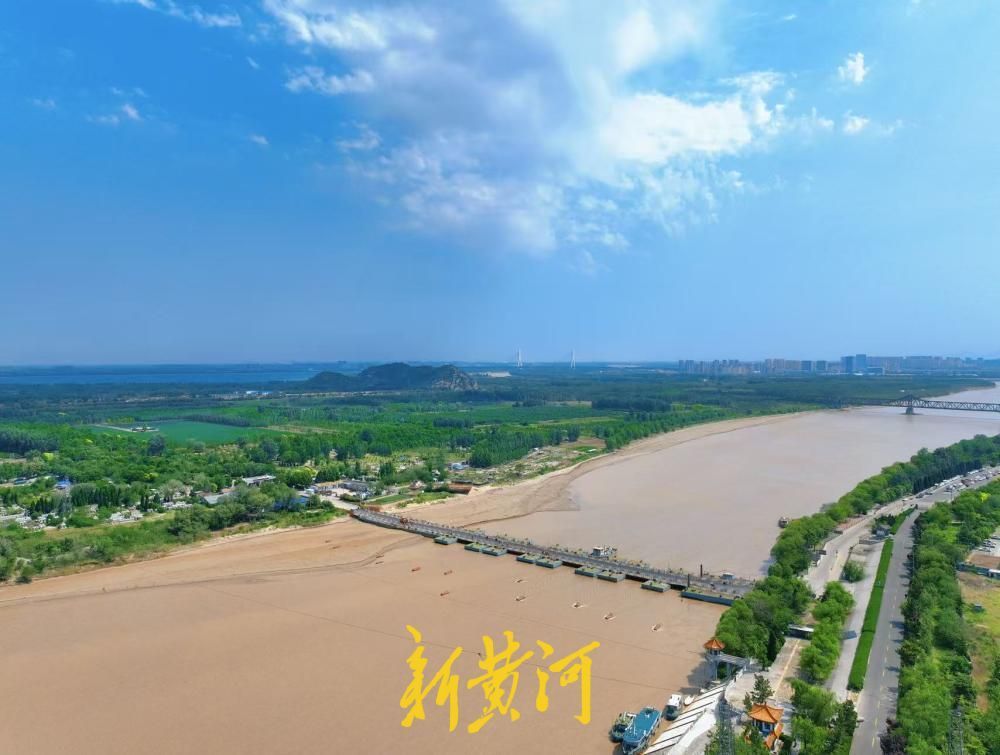 ��紵��Ȫ���������ϻƺ�֮��ˮ��һɫ���续