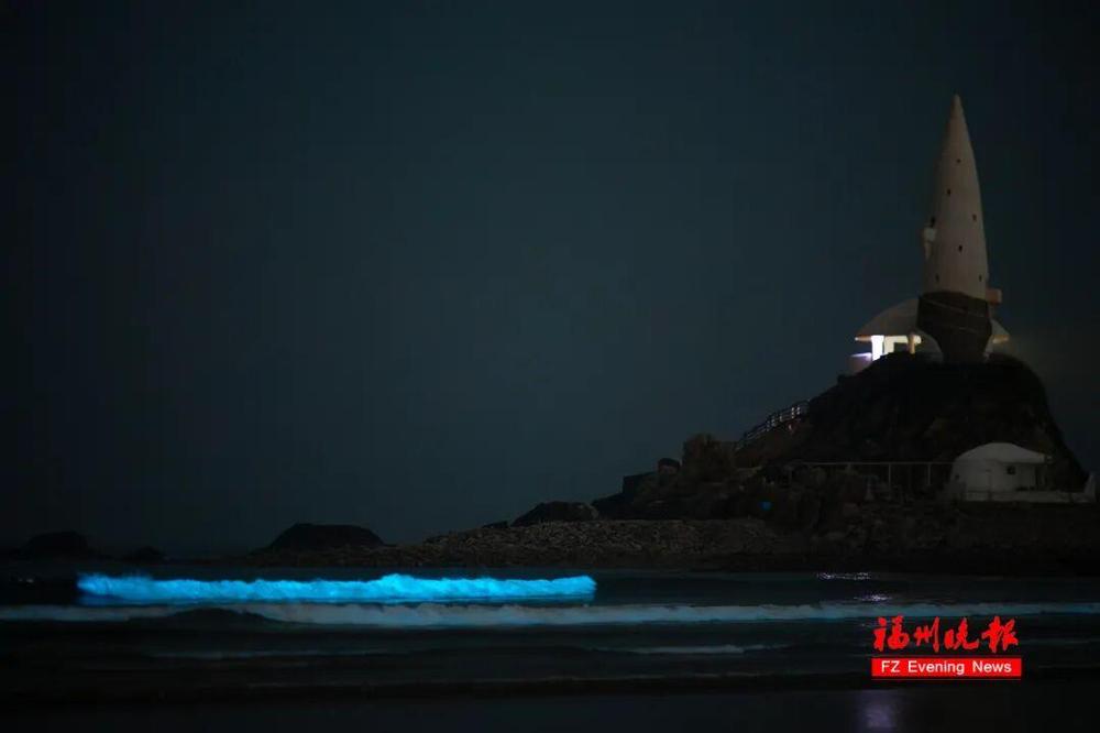 ���λã����������ᱬ�����������У�