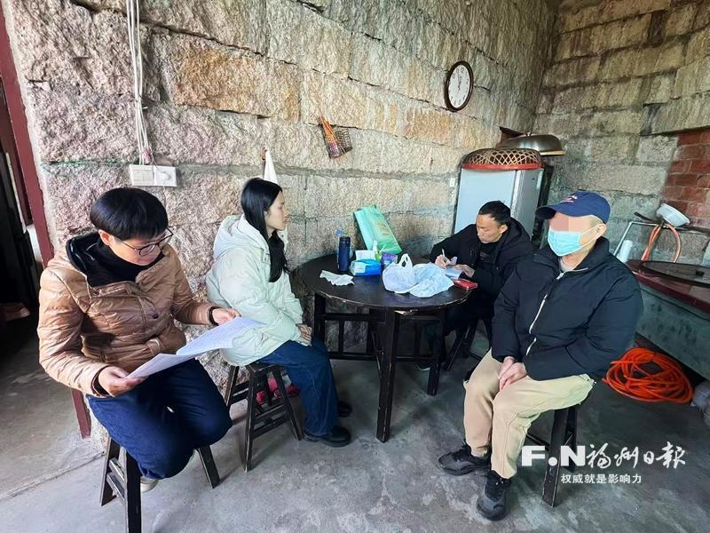 “三维代码”解锁福州救助新机制 “三维代码”解锁福州救助新机制