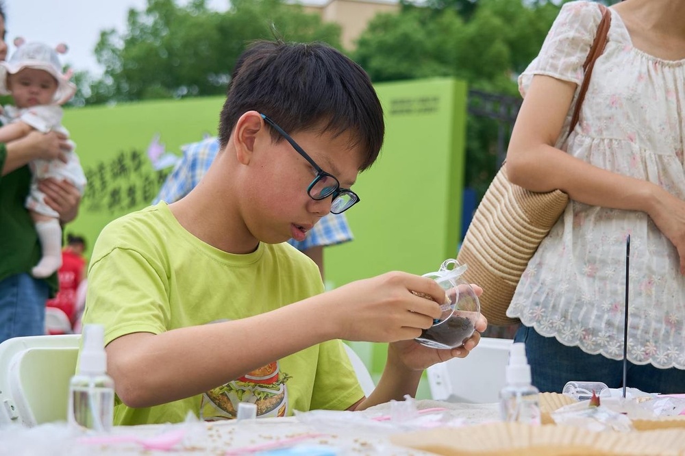 宁波慈溪周巷镇：新花样过端午！有玩有买还能学(图2)