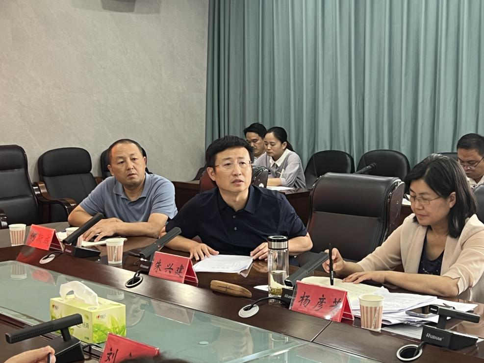 聚智赋能打造世界级文旅胜地 高校央媒专家赴湘西开展专题调研