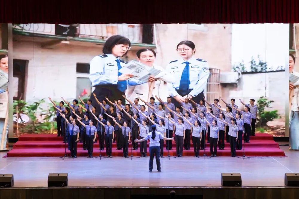 摄影 侯向东 (135).jpg